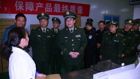省公安消防总队房凌春总队长到江西制药督查火灾防控事情 (1).jpg